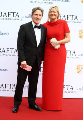 2026 BAFTA Television Awards with P&O Cruises at The Royal Festival Hall in London - 10 May 2026 Rob Brydon and Clare Holland attend the 2026 BAFTA Television Awards with P&O Cruises at The Royal Festival Hall in London. London United Kingdom Copyright: xFredxDuvalx xSOPAxImagesx FD_TVf_BAFTA_26_24