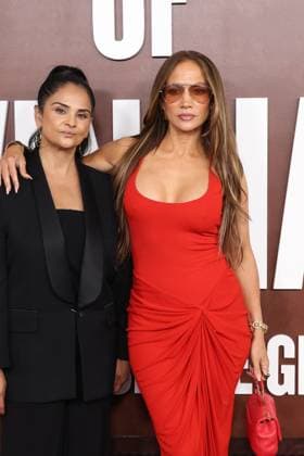 The Roast Of Kevin Hart Red Carpet At Netflix Is A Joke Fest at the Kia Forum Featuring: Bela Bajaria, Jennifer Lopez Where: Los Angeles, California, United States When: 11 May 2026 Credit: Faye s Vision Cover Images EDITORIAL USE ONLY. NOT FOR USE BY NEWSPAPERS BASED IN THE UK. Copyright: xx coverimg55678781