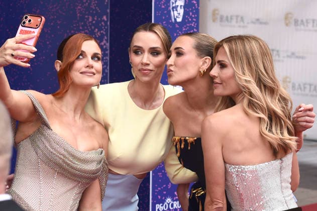 Ashley James, Una Healy, Georgia Harrison und Zoe Hardmanbei der Verleihung der BAFTA TV Awards 2026 in der Royal Festival Hall. London, 10.05.2026