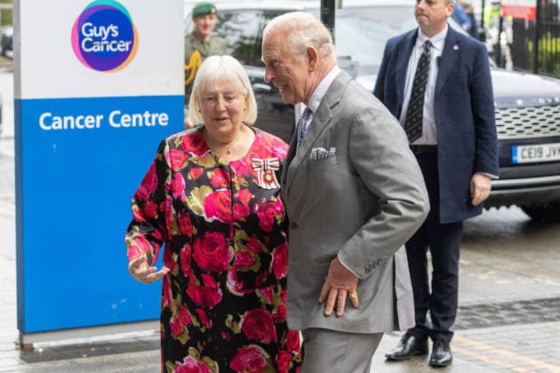 May 11, 2026, London, England, United Kingdom: King CHARLES III arrives at GuyÃ¢â‚¬â ¢s NHS Cancer Centre ahead of a visit. London United Kingdom - ZUMAs262 20260511_zip_s262_019 Copyright: xTayfunxSalcix