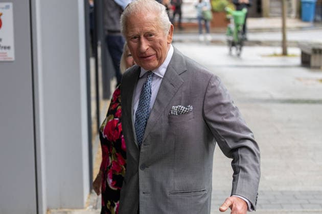 May 11, 2026, London, England, United Kingdom: King CHARLES III arrives at GuyÃ¢â‚¬â ¢s NHS Cancer Centre ahead of a visit. London United Kingdom - ZUMAs262 20260511_zip_s262_021 Copyright: xTayfunxSalcix