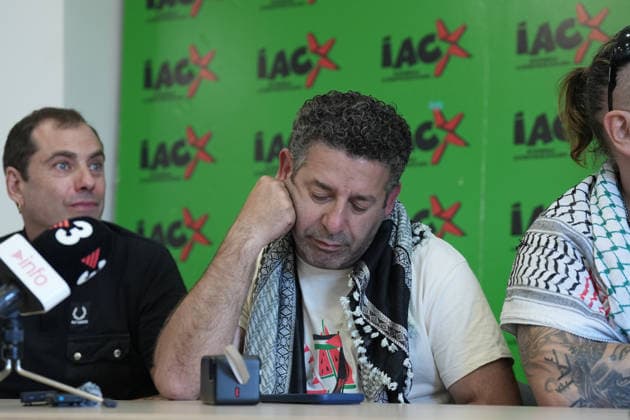 Press conference of Global Sumud Flotilla activist released by Israel, Saif Abukeshek in Barcelona Global Sumud Flotilla activist released by Israel, Saif Abukeshek c , during a press conference, on May 11, 2026, in Barcelona, Catalunya Espana Abukeshek has flown to Spain from Athens after being released by Israeli authorities Activists Saif Abukeshek and Thiago Avila were intercepted by Israeli forces on April 30 in international waters while sailing towards the Gaza Strip aboard the Global Sumud Flotilla Following their arrest, Abukeshek and Thiago were transferred to the Shikma detention center, located in the city of Ashkelon, Israel 11 MAY 2026 Barcelona Catalunya Barcelona Catalunya Catalunya Espana  Copyright: xDavidxZorrakinox 7515576