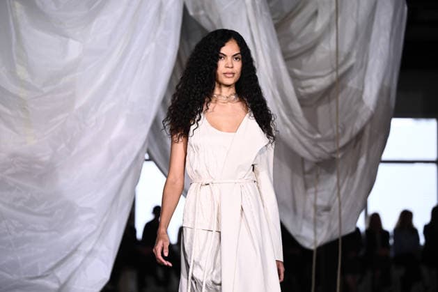 AUSTRALIAN FASHION WEEK, A model walks the runway wearing creations by Australian designer Bianca Spender, during Australian Fashion Week in Sydney, Tuesday, May 12, 2026. ( NO ARCHIVING SYDNEY NEW SOUTH WALES AUSTRALIA  Copyright: xDANxHIMBRECHTSx 20260512186376451637