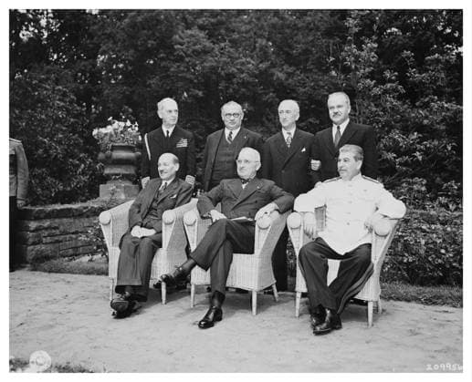 RECORD DATE NOT STATED Potsdam ( Berlin ) conference, 1945. the three Allied Powers Potsdam ( Berlin ) conference, 1945. the three Allied Powers: USSR, Great Britain and the United States. left to right seated; Clement Attlee, Harry Truman, Joseph Stalin. Standing L to R: Admiral J.D. Loahy, Ernest Bevin, J.W.Byrnes and Russian Foreign Minister Molotov Editorial use only. All other uses to be cleared with the copyright owner (World History Archive), in advance., WHA_068_0852.jpg, Potsdam Conference; Berlin 1945; Allied Powers; USSR; Great Britain; United States; Clement Attlee; Harry Truman; Joseph Stalin; Admiral J.D. Loahy; Ernest Bevin; J.W. Byrnes; Russian Foreign Minister Molotov; World War II; historical conference; political leaders; Copyright: xWorldxHistoryxArchivex