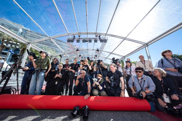 Mise en place tapis rouge avant louverture du 79ème Festival International du Film de Cannes le 12 mai 2026 Olivier Borde Bestimage Red carpet being laid out before the opening of the 79th Cannes International Film Festival on May 12, 2026 Cannes France  Copyright: xOLIVIERxBORDEx xBESTIMAGExOLIVIERxBORDEx xBESTIMAGEx