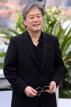 Park Chan-wook beim Photocall mit der Jury auf dem Festival de Cannes 2026 79 Internationale Filmfestspiele von Cannes am Palais des Festivals. Cannes, 12.05.2026