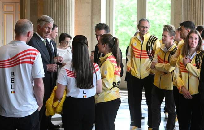 The King Receives The Belgian Winter Olympics And Paralympics Athletes BRUSSELS, BELGIUM - MAY 12 : King Philippe receives the Belgian athletes who represented our country at the Milan-Cortina Winter Olympics and Paralympics at Laeken Castle. The athletes support staff and representatives of the Belgian Olympic and Interfederal Committee (BOIC-COIB), the Belgian Paralympic Committee (BPC) and the relevant sports federations will also be present..on May 12, 2026 in Brussels, Belgium, 12 05 2026 Brussels Belgium  Copyright: xBertxVanxDenxBrouckex