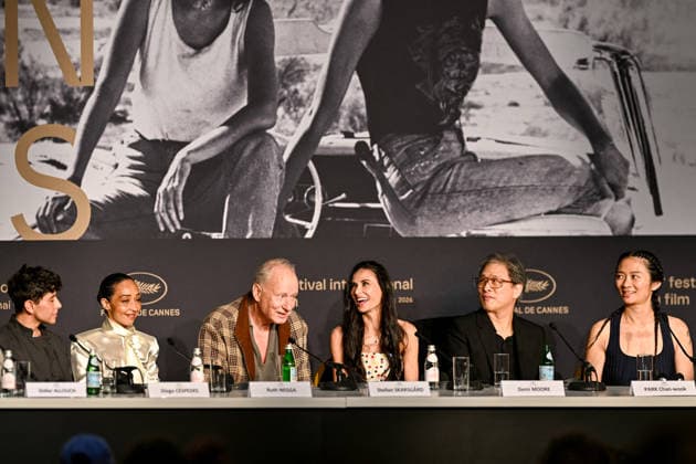 Diego Céspedes, Ruth Negga, Stellan Skarsgard, Demi Moore, Park Chan wook, président du jury, Chloé Zhao Press conference of the jury during the 79th Cannes International Film Festival on May 12th, 2026 Cannes France Estelle Carlier Pool Bestimage Press conference of the jury during the 79th Cannes International Film Festival on May 12th, 2026 Cannes France  Copyright: xEstellexCarlierx xPoolx xBestimagexEstellexCarlierx xPoolx xBestimagex