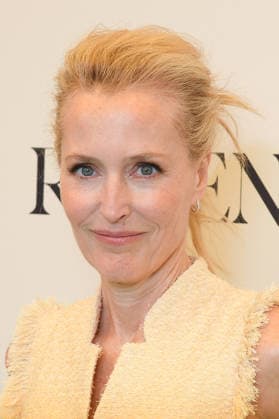 Gillian Anderson at the photocall of the Vanity Fair event on the beach of the Carlton Hotel during the 79th International Film Festival in Cannes, France, May 12, 2026 Lionel Urman Bestimage Celebs attend the Vanity Fair Lunch during the 79th annual Cannes Film Festival at Carlton Beach Club on May 12, 2026 in Cannes, France Paris France  Copyright: xLIONELxURMANxx xBESTIMAGExLIONELxURMANxx xBESTIMAGEx