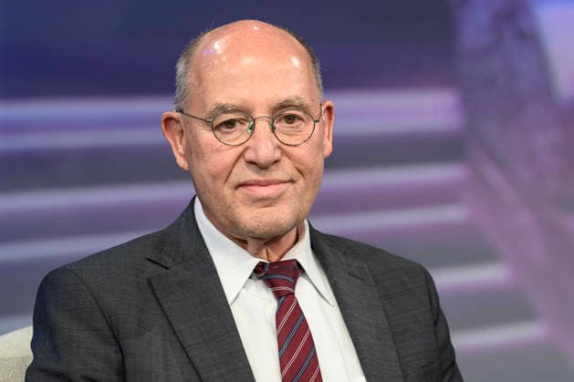 v.l.: Gregor Gysi, Die Linke (langjähriger Fraktionsvorsitzender), GER, Berlin, Studio, zu Gast bei Maischberger, politische Talkshow, TV, Format, mit Moderatorin Sandra Maischberger, Das Erste, aus Adlershof Am Studio 20, 12. Mai 2026, *** v l Gregor Gysi, Die Linke longtime parliamentary group leader , GER, Berlin, Studio, as a guest on Maischberger, political talk show, TV, format, with presenter Sandra Maischberger, Das Erste, from Adlershof Am Studio 20, 12 May 2026, Copyright: HMBxMedia UwexKoch