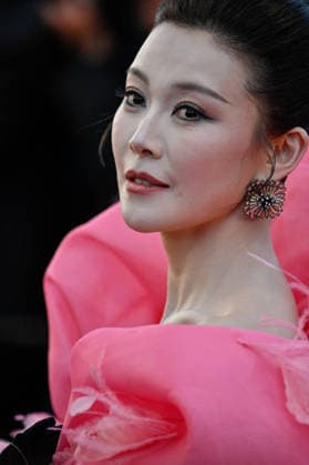 Cannes Opening Ceremony JR Guest attending the Opening Ceremony of the 79th Cannes Film Festival in Cannes, France on May 12, 2026. Photo by Julien Reynaud APS-Medias ABACAPRESS.COM Cannes France  Copyright: xReynaudxJulien APS-Medias ABACAx