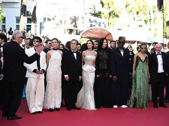 IPA84611220 - Cannes, 79th Cannes Film Festival 2026, Red Carpet di Apertura. Nella foto Jury Members Isaach de BankolÃ , ChloÃ Zhao, Demi Moore, Jury President Park Chan-wook, Laura Wandel and Diego CÃ spedes  Copyright: xSimonexComix xPoolxPhotoxEventsx07x 84611220