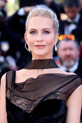 Poppy Delevingne bei der Opening Ceremony mit der Premiere des Kinofilms La VÃ nus Electrique The Electric Kiss auf dem Festival de Cannes 2026 79. Internationale Filmfestspiele von Cannes im Palais des Festivals. Cannes, 12.05.2026
