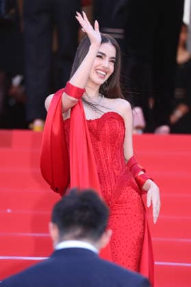 Maya Aboul Hosn bei der Opening Ceremony mit der Premiere des Kinofilms La VÃ nus Electrique The Electric Kiss auf dem Festival de Cannes 2026 79. Internationale Filmfestspiele von Cannes im Palais des Festivals. Cannes, 12.05.2026
