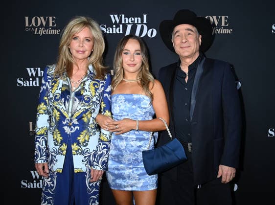 Lifetime™s ˜When I Said I Do™ World Premiere Lisa Hartman Black, Lily Pearl Black and Clint Black arriving at Lifetime™s When I Said I Doworld premiere held at the Franklin Theatre on May 12, 2026 in Franklin, TN. Franklin Franklin Theatre Tennessee USA Copyright: xTammiexArroyo AFF-USA.comx