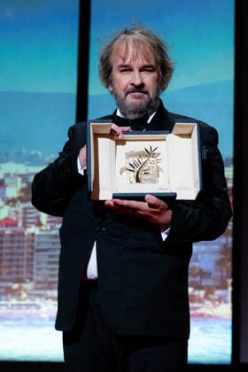 Cannes - Opening Ceremony LZ Peter Jackson receives the Honorary Palme d Or during the Opening Ceremony as part of the 79th Cannes Film Festival in Cannes, France on May 12, 2026. Photo by Laurent Zabulon ABACAPRESS.COM  Copyright: xZabulonxLaurentx