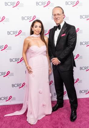 May 12, 2026, Bronx, New York, USA: New York, NY, USA on May 12, 2026: Wendy de La Faverie and Stephane de La Faverie attend BCRF s Hot Pink Party at Glasshouse. Bronx USA - ZUMAr339 20260512_znp_r339_018 Copyright: xLevxRadinx