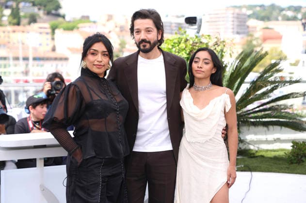 Adriana Paz, Diego Luna und Anna Diaz beim Photocall zum Kinofilm Ceniza en la Boca Ashes auf dem Festival de Cannes 2026 79 Internationale Filmfestspiele von Cannes am Palais des Festivals. Cannes, 13.05.2026