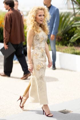 Gillian Anderson at the Teenage Sex and Death at Camp Miasma photocall at the 79th International Film Festival in Cannes, France, May 13, 2026 Jacovides Moreau Bestimage Teenage Sex and Death at Camp Miasma photocall at the 79th annual Cannes Film Festival at Palais des Festivals on May 13, 2026 in Cannes, France Cannes France  Copyright: xJACOVIDES-MOREAUx xBESTIMAGExJACOVIDES-MOREAUx xBESTIMAGEx