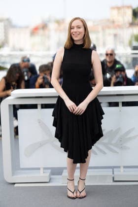 Hannah Einbinder at the Teenage Sex and Death at Camp Miasma photocall at the 79th International Film Festival in Cannes, France on May 13, 2026 Jacovides Moreau Bestimage Teenage Sex and Death at Camp Miasma photocall at the 79th annual Cannes Film Festival at Palais des Festivals on May 13, 2026 in Cannes, France Cannes France  Copyright: xJACOVIDES-MOREAUx xBESTIMAGExJACOVIDES-MOREAUx xBESTIMAGEx