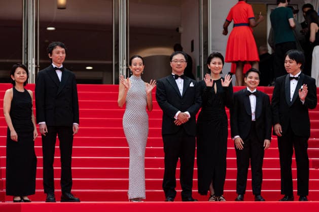 Cannes Nagi Notes Screening NG Terutaro Osanai, a guest, Shizuka Ishibaschi, Koji Fukada, Takako Matsu, Tan Si En and a guest attending the ‘Nagi Notes’ Screening and Red Carpet at Palais Des Festivals in Cannes, France on May 13 2026 as part of the 79th Cannes Film Festival. Photo by Nicolas Genin ABACAPRESS.COM Cannes France  Copyright: xGeninxNicolas ABACAx