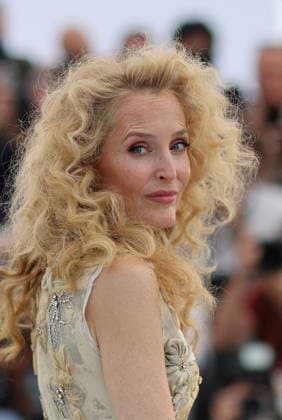 Gillian Anderson at the Teenage Sex and Death at Camp Miasma photocall at the 79th International Film Festival in Cannes, France, May 13, 2026 Jacovides Moreau Bestimage Teenage Sex and Death at Camp Miasma photocall at the 79th annual Cannes Film Festival at Palais des Festivals on May 13, 2026 in Cannes, France Cannes France  Copyright: xJACOVIDES-MOREAUx xBESTIMAGExJACOVIDES-MOREAUx xBESTIMAGEx