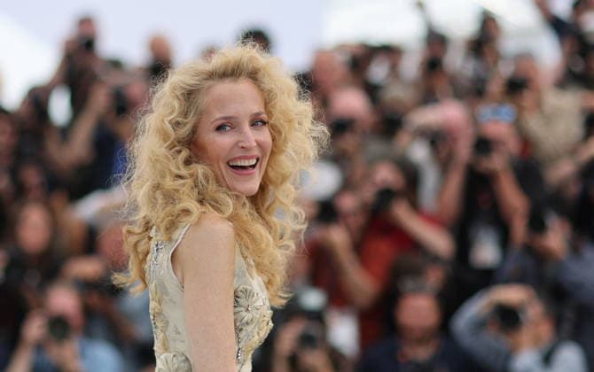 Gillian Anderson at the Teenage Sex and Death at Camp Miasma photocall at the 79th International Film Festival in Cannes, France, May 13, 2026 Jacovides Moreau Bestimage Teenage Sex and Death at Camp Miasma photocall at the 79th annual Cannes Film Festival at Palais des Festivals on May 13, 2026 in Cannes, France Cannes France  Copyright: xJACOVIDES-MOREAUx xBESTIMAGExJACOVIDES-MOREAUx xBESTIMAGEx