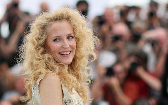 Gillian Anderson at the Teenage Sex and Death at Camp Miasma photocall at the 79th International Film Festival in Cannes, France, May 13, 2026 Jacovides Moreau Bestimage Teenage Sex and Death at Camp Miasma photocall at the 79th annual Cannes Film Festival at Palais des Festivals on May 13, 2026 in Cannes, France Cannes France  Copyright: xJACOVIDES-MOREAUx xBESTIMAGExJACOVIDES-MOREAUx xBESTIMAGEx