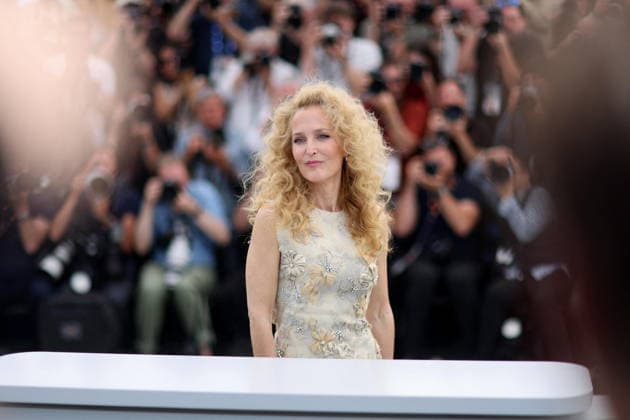 Gillian Anderson at the Teenage Sex and Death at Camp Miasma photocall at the 79th International Film Festival in Cannes, France, May 13, 2026 Jacovides Moreau Bestimage Teenage Sex and Death at Camp Miasma photocall at the 79th annual Cannes Film Festival at Palais des Festivals on May 13, 2026 in Cannes, France Cannes France  Copyright: xJACOVIDES-MOREAUx xBESTIMAGExJACOVIDES-MOREAUx xBESTIMAGEx