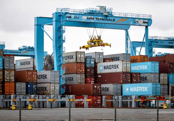 King visit the port of Rotterdam. Rotterdam, the Netherlands. 13 May 2026 Containers in the APM terminal during a visit by King Willem-Alexander and David van Weel, Minister of Justice and Security, at the port of Rotterdam. The visit is all about subversion and resilience against drug crime and military threats. Rotterdam The Netherlands  Copyright: xDPPA POOL RDWx