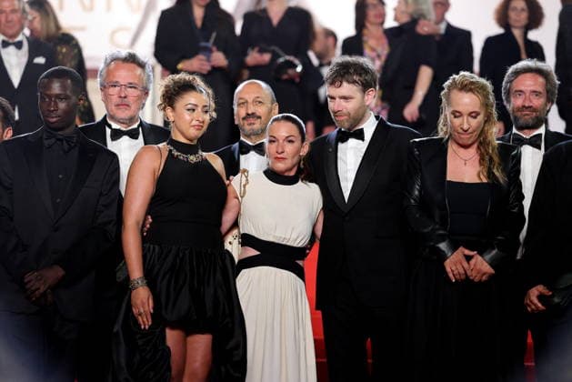 Diamadoua Sissoko, François Kraus, Emma Boumali, Mickaëlle Paty sister of Samuel Paty , Antoine Reinartz, Emmanuelle Bercot Descente des marches du film Labandon lors du 79ème Festival International du Film de Cannes, le 13 mai 2026 Jacovides Moreau Bestimage People leaving the red carpet for Forsaken at the 79th Cannes International Film Festival on May 13, 2026 Cannes France  Copyright: xJACOVIDES-MOREAUx xBESTIMAGExJACOVIDES-MOREAUx xBESTIMAGEx