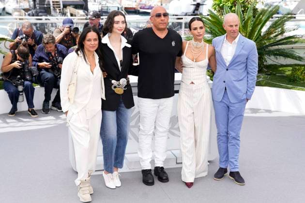 The Fast And The Furious Photocall - The 79th Annual Cannes Film Festival Michelle Rodriguez, Meadow Walker, Vin Diesel, Jordana Brewster and Neal H. Moritz pose during The Fast And The Furious photocall at the 79th annual Cannes Film Festival at Palais des Festivals on May 13, 2026 in Cannes, France. The Fast And The Furious Photocall - The 79th Annual Cannes Film Festival Cannes France Copyright: xDanielexCifalax xSOPAxImagesx _CIF6886
