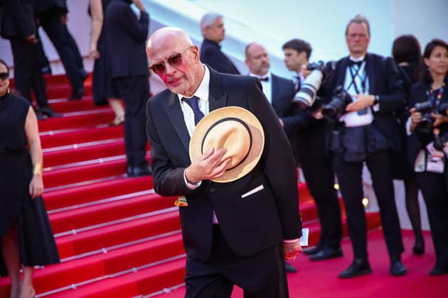 79th Cannes Film Festival - 13 May 2026 French director Oliver Assayas attends the red carpet of La Vie d une Femme at the 79th Cannes Film Festival in Cannes, France. Cannes France Copyright: xMarcoxBaradax xSOPAxImagesx RED CARPET LA VIE D_UNE FEMME-64
