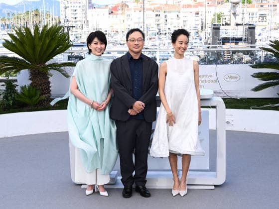 IPA84672813 - Cannes, 79th Cannes Film Festival 2026, day 2 - photocall of NAGI NOTES - Pictured: Takako Matsu, Koji Fukada and Shizuka Ishibaschi  Copyright: xAlbertoxTerenghix xPoolxPhotoxEventsx07x 84672813
