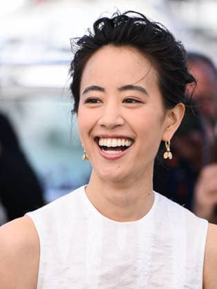 IPA84672852 - Cannes, 79th Cannes Film Festival 2026, day 2 - photocall of NAGI NOTES - Pictured: Takako Matsu, Koji Fukada and Shizuka Ishibaschi  Copyright: xAlbertoxTerenghix xPoolxPhotoxEventsx07x 84672852