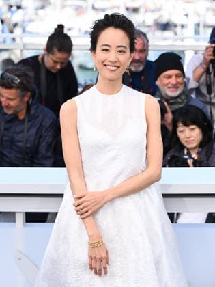 IPA84672847 - Cannes, 79th Cannes Film Festival 2026, day 2 - photocall of NAGI NOTES - Pictured: Takako Matsu, Koji Fukada and Shizuka Ishibaschi  Copyright: xAlbertoxTerenghix xPoolxPhotoxEventsx07x 84672847