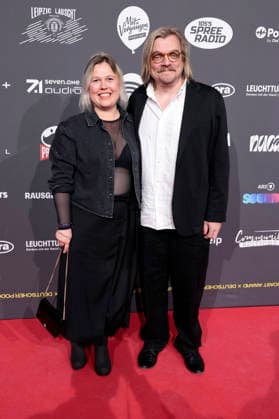 Maria Lorenz-Bokelberg und Nilz Bokelberg bei der Verleihung des Deutschen Podcast Award 2026 im Großen Sendesaal des rbb. Berlin, 13.05.2026
