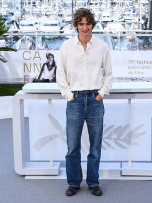 IPA84676410 - Cannes, 79th Cannes Film Festival 2026, day 2 - photocall of L Ã‚ge D Or (The Golden Age) - Pictured: Vassili Schneider  Copyright: xAlbertoxTerenghix xPoolxPhotoxEventsx07x 84676410