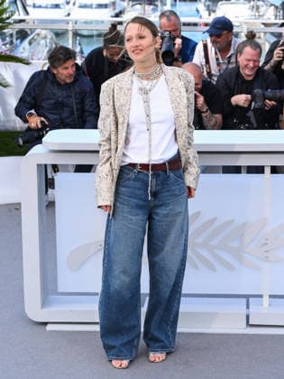 IPA84676419 - Cannes, 79th Cannes Film Festival 2026, day 2 - photocall of L Ã‚ge D Or (The Golden Age) - Pictured: Yara Vianello  Copyright: xAlbertoxTerenghix xPoolxPhotoxEventsx07x 84676419
