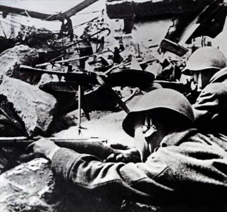 RECORD DATE NOT STATED Photograph of Soviet Red Army soldiers during a street battle during the Siege of Berlin Photograph of Soviet Red Army soldiers during a street battle during the Siege of Berlin which helped bring on the German surrender in World War Two 1945. Dated 20th Century Editorial use only. All other uses to be cleared with the copyright owner (World History Archive), in advance., WHA_097_0965.jpg, Soviet Red Army; soldiers; street battle; Siege of Berlin; German surrender; World War Two; 1945; military; conflict; warfare; historical; victory; combat; soldiers in action; battle scene; Soviet Union; Berlin; Eastern Front; war; history; 20th century; armed forces; Soviet soldiers; fighting; war zone; Berlin siege; German defeat; Copyright: xWorldxHistoryxArchivex