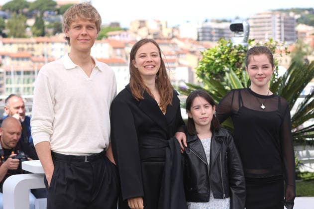 Jakub Giersza, Saskia Rosendahl, Maya O Rourke und Maia Rae Domagala beim Photocall zum Kinofilm El Deshielo The Meltdown auf dem Festival de Cannes 2026 79 Internationale Filmfestspiele von Cannes am Palais des Festivals. Cannes, 14.05.2026