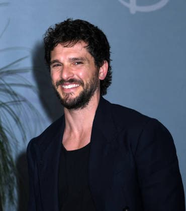 May 12, 2026, New York, Ny, United States: Kit Harington attends Disney 2026 Upfront. Held at Javits Center in New York. Zuma Press May 12, 2026. New York United States  - ZUMAp281 20260512_zea_p281_437 Copyright: xPhotoxImagexPressx