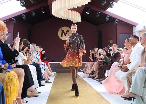 Magnum fashion show on the Magnum Cannes beach during the 79th Cannes International Film Festival, France, May 14, 2026 Denis Guignebourg Bestimage After announcing the launch of Maison Magnum®, haute couture opens its exceptional podium to A Castillon for an exclusive showcase on May 14 on the Magnum Cannes beach on the occasion of the 79th Cannes Film Festival. Previously at the heart of Maison Magnum® an inaugural fashion show artistically directed by L Roach and couture silhouettes imagined by V Weinsanto celebrating a shared vision of pleasure as a sensory experience, at the crossroads of gourmandise and creativity This new take on gourmandise through creativity and contemporary culture will be crowned by a memorable evening on Thursd  Copyright: xDenisxGuignebourgx xBestimagexDenisxGuignebourgx xBestimagex