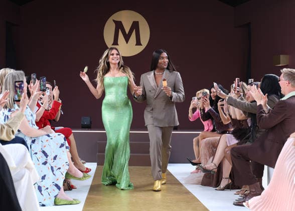 Heidi Klum and Low Roach at the Magnum fashion show on the Magnum Cannes beach during the 79th Cannes International Film Festival, France, May 14, 2026 Denis Guignebourg Bestimage After announcing the launch of Maison Magnum®, haute couture opens its exceptional podium to A Castillon for an exclusive showcase on May 14 on the Magnum Cannes beach on the occasion of the 79th Cannes Film Festival. Previously at the heart of Maison Magnum® an inaugural fashion show artistically directed by L Roach and couture silhouettes imagined by V Weinsanto celebrating a shared vision of pleasure as a sensory experience, at the crossroads of gourmandise and creativity This new take on gourmandise through creativity and contemporary culture will be crowned  Copyright: xDenisxGuignebourgx xBestimagexDenisxGuignebourgx xBestimagex