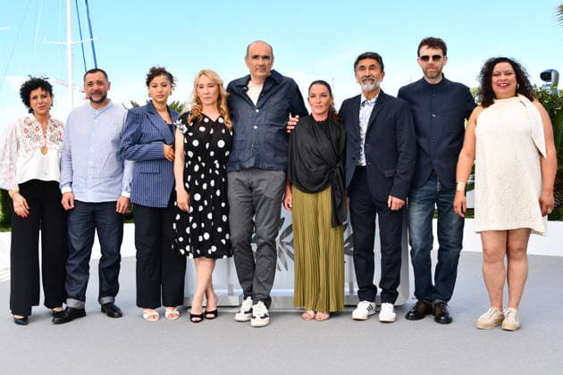 79ème Festival International du Film de Cannes Photocall du film LAbandon 79th Cannes International Film Festival L ABANDON photocall Antoine Reinartz, Mickaëlle Paty, Vincent Garenq and Emmanuelle Bercot pose during the L Abandon Forsaken photocall Thomas Bohlen Starface 2026 05 12 456002 2026 05 14 Cannes France  Copyright: xThomasxBohlenx STAR_456002_005