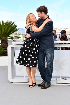 79ème Festival International du Film de Cannes Photocall du film LAbandon 79th Cannes International Film Festival L ABANDON photocall Antoine Reinartz, Emmanuelle Bercot pose during the L Abandon Forsaken photocall Thomas Bohlen Starface 2026 05 12 456002 2026 05 14 Cannes France  Copyright: xThomasxBohlenx STAR_456002_006