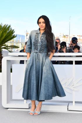 79eme Festival International du Film de Cannes Photocall du film Quelques mots damour 79th Cannes International Film Festival QUELQUES MOTS DAMOUR photocall Hafsia Herzi poses during the Quelques Mots DAmour photocall Thomas Bohlen Starface 2026 05 12 456005 2026 05 14 Cannes France  Copyright: xThomasxBohlenx STAR_456005_001