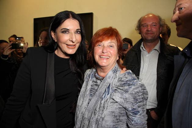 Marina ABRAMOVIC Wien, Galerie Krinzinger, 25. 10. 2012 Marina ABRAMOVIC, Valie EXPORT *** Marina ABRAMOVIC Vienna, Galerie Krinzinger, 25 10 2012 Marina ABRAMOVIC, Valie EXPORT 