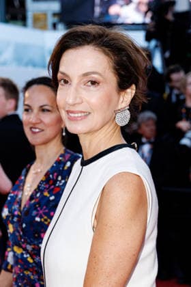 Audrey Azoulay Montée des marches du film Histoires parallèles lors du 79ème Festival International du Film de Cannes, le 14 mai 2026 Jacovides Moreau Bestimage Red carpet for Parallel tales at the 79th Cannes International Film Festival on May 14, 2026 Cannes France  Copyright: xJACOVIDES-MOREAUx xBESTIMAGExJACOVIDES-MOREAUx xBESTIMAGEx