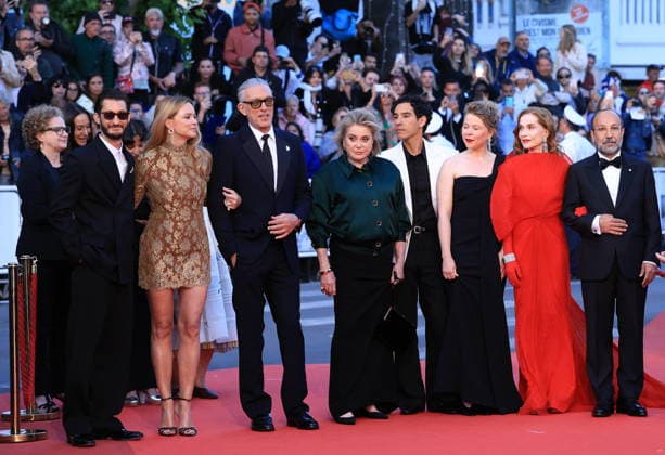 Cannes - Histoires Paralleles (Parallel Tales) Red Carpet Pierre Niney, Virginie Efira, India Hair, Isabelle Huppert, Asghar Farhadi, Catherine Deneuve, Vincent Cassel, Adam Bessa and Alexandre Mallet-Guyat the Histoires Paralleles (Parallel Tales) screening red carpet during the 79th annual Cannes Film Festival at Palais des Festivals on May 14, 2026 in Cannes, France. Photo by Jerome Domine ABACAPRESS.COM Cannes France  Copyright: xDominexJerome ABACAx